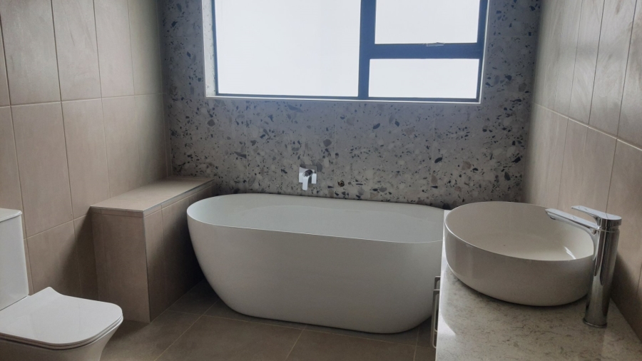 3 Bedroom Property for Sale in Sandy Point Beach Estate Western Cape